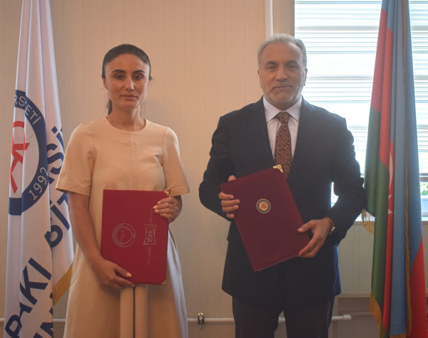 Bakı Avrasiya Universiteti və Yozqat Bozok Universiteti arasında protokol imzalanıb 